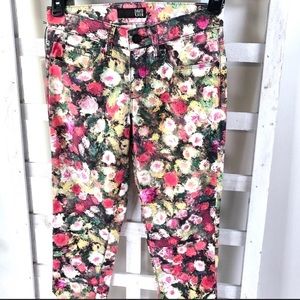 SOLD David Kahn Nikki Ankle Jegging Floral